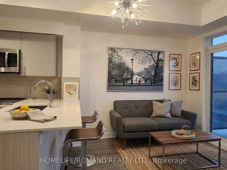 385 Osler St #411 — Photo 2