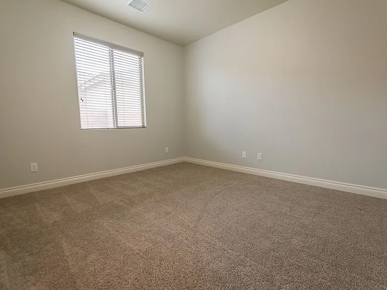 1205 Barnes Dr — Photo 30