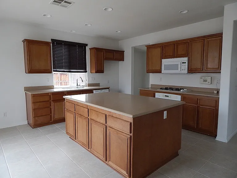 29391 Owl Creek Ct — Photo 2