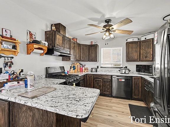5th image of 11837 Baker Rd