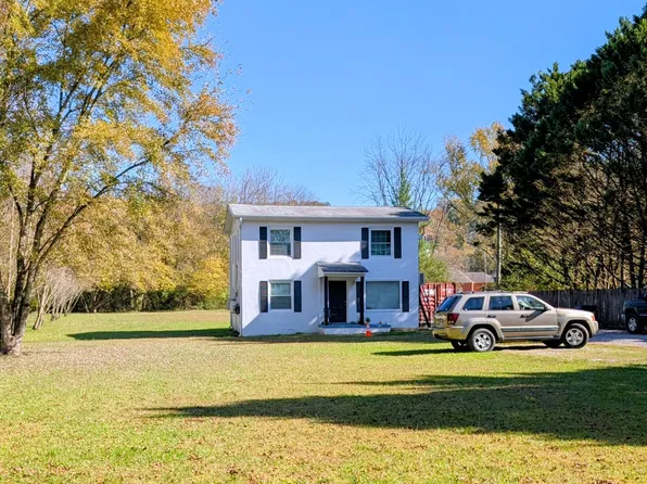 1100 Logan Ave, Rossville, GA 30741