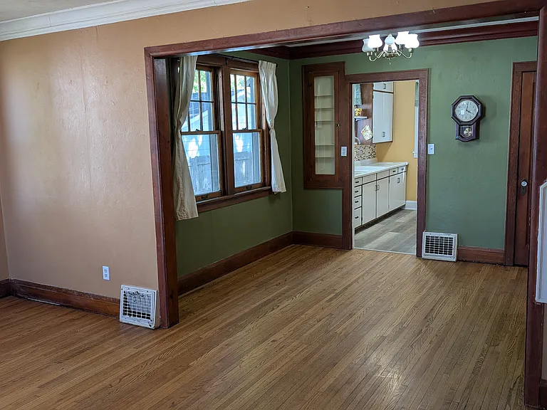 305 Pierce Ave — Photo 12