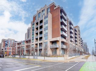 28 Uptown Dr #Penthouse 18, Markham, ON L3R 5M8