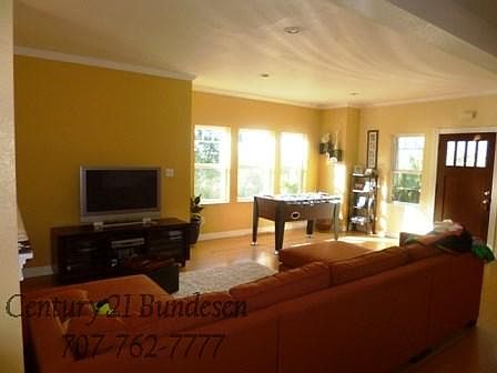 4th image of 17366 Buena Vista Ave