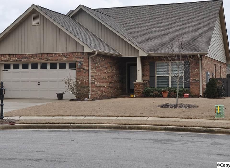 1st image of 3021 Hampstead Dr