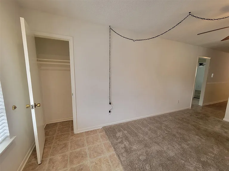 5806 Nassau Dr #B — Photo 4