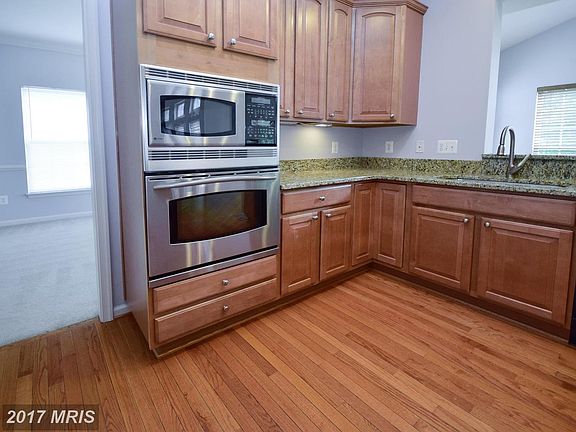 3rd image of 59 Kinross Dr
