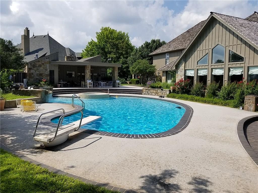 5812 Oak Tree Rd, Edmond, OK 73025 | Zillow