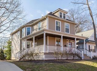 7254 Sarah St, Saint Louis, MO 63143