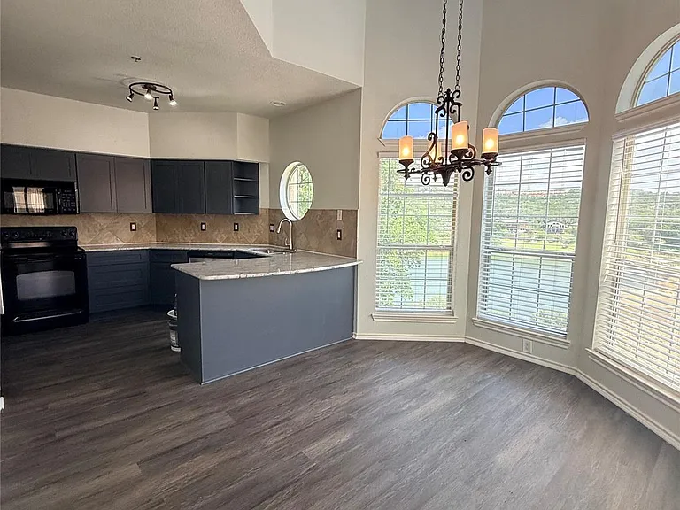 3404 American Dr #1320 — Photo 9