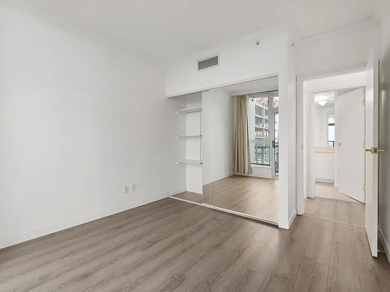 1111 Pender St #3502 — Photo 13