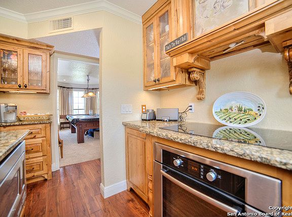 5th image of 31360 Panther Dr