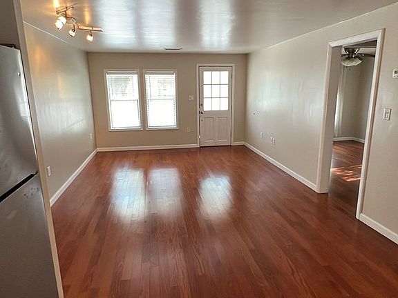 5th image of 1868 Laurel St #1876