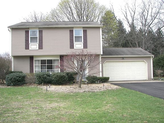 2nd image of 6848 Shelly Dr