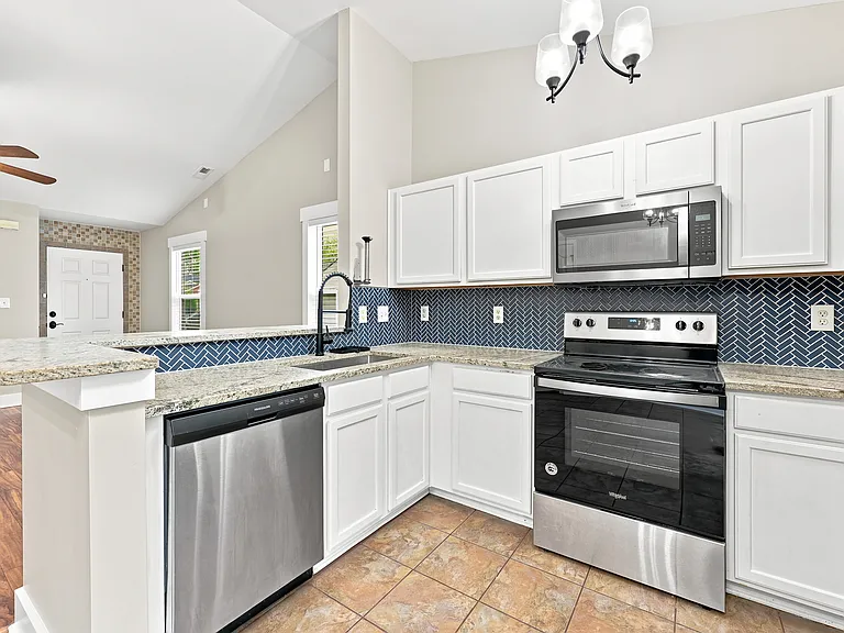 5519 Mount Mansfield Rd #1 — Photo 6