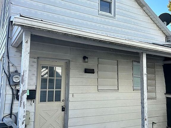 2nd image of 23 N 28th St