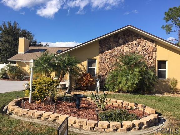 3rd image of 10 Carollo Ct
