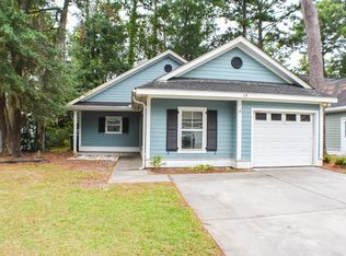 19 Carolina Village Cir, Beaufort, SC 29906