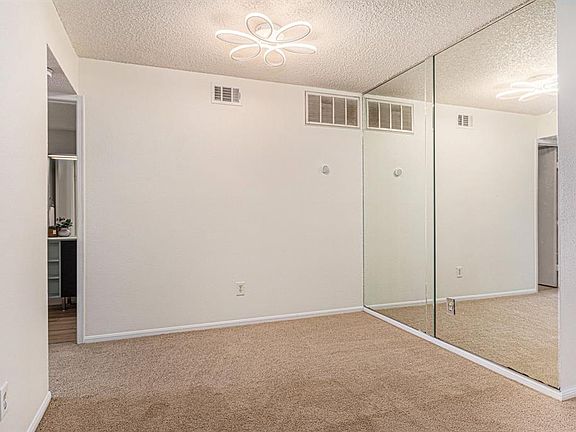 5th image of 12550 Whittington Drive #1012