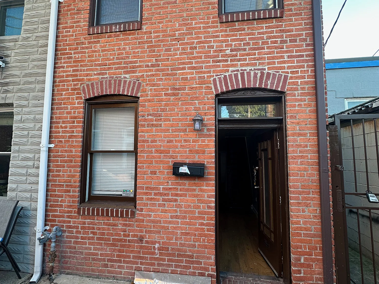 2 bed, 1.0 bath, $2,200 — Photo 4