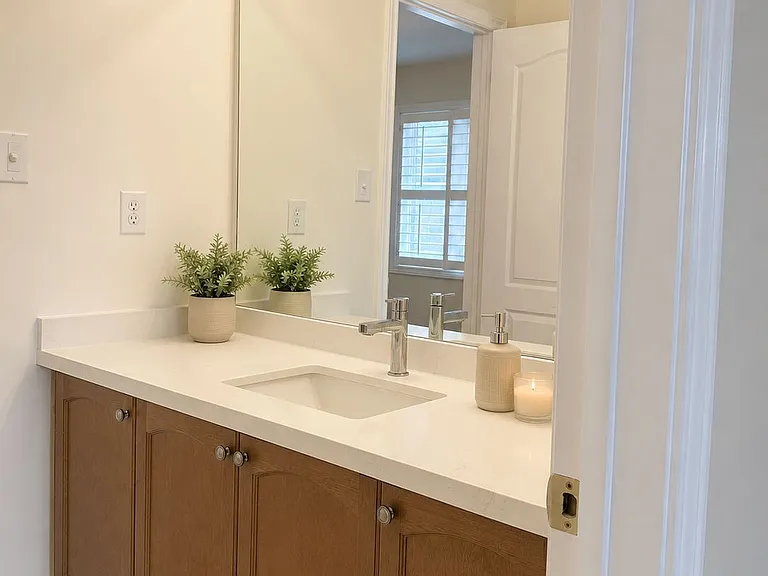2238 Gladacres Ln — Photo 25