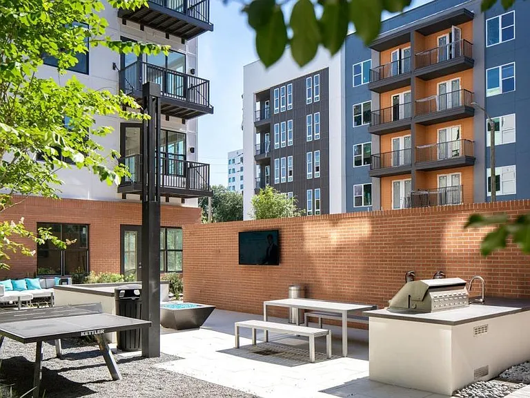 1701 Central Apartments — Photo 24