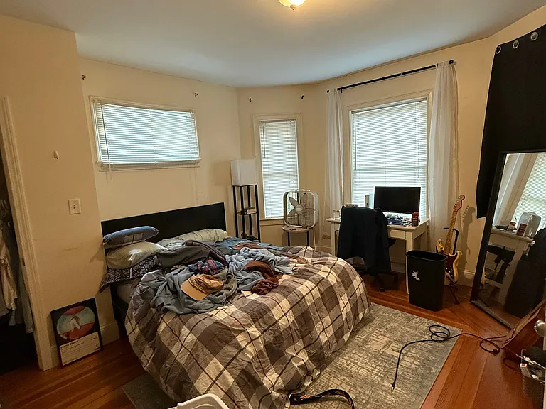 74 Brooks St #1L — Photo 5