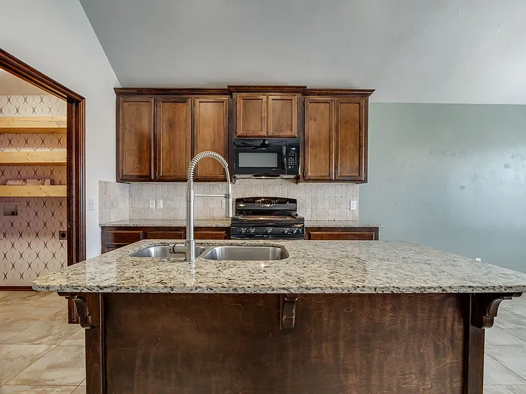1174 Misty Ln NW — Photo 15