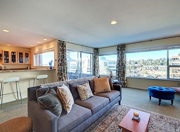 4th image of 555 Kirkland Way Unit 302