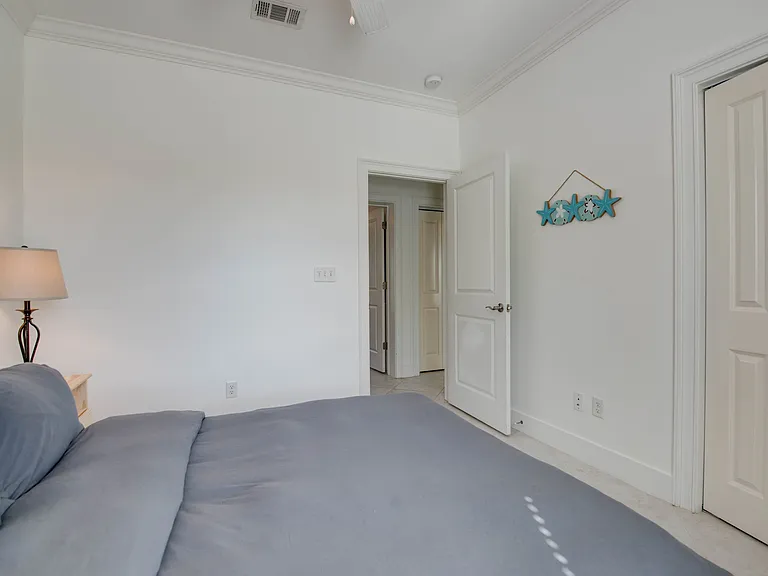 27235 Mariposa Rd — Photo 15