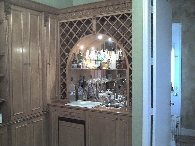 Wet bar included refrigerator