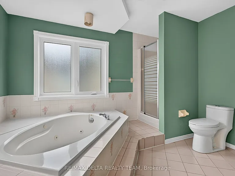 13 Sherk Cres — Photo 23