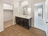3 bed, 2.0 bath, 1401 sqft, $1,850 — Photo 4