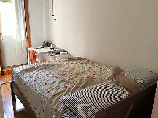 Rented by Joe Gotham LTD | media 10