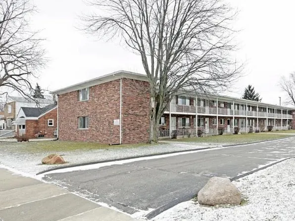 17900 Glendale St #1, Roseville, MI 48066