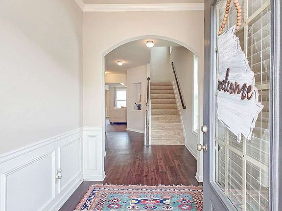 4th image of 7281 Silk Tree Point