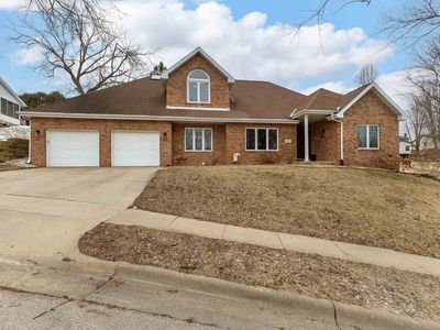 847 Spires Dr, Dubuque, IA, 52001