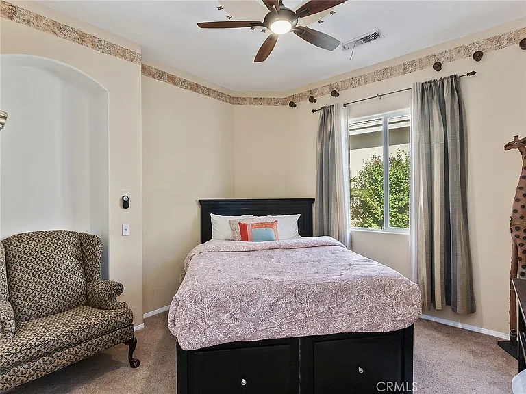 48957 Heifitz Dr — Photo 13