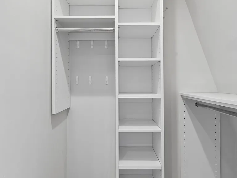 "Wiltshire" Apt 10 @ 3 Park St - 2 BR and 2 1/2 Duplex