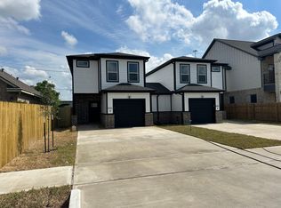 6914 Keats St #A, Houston, TX 77085