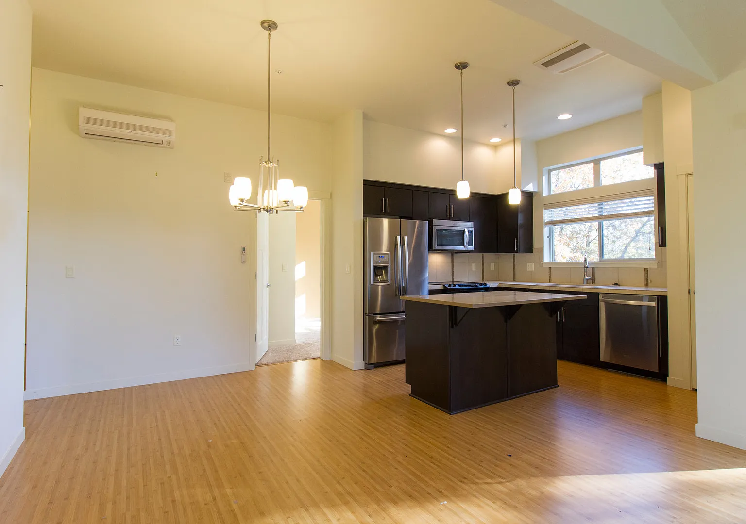 Incredible Top Floor Unit with Balcony, Community Pool, and Laundry in Unit — Photo 2