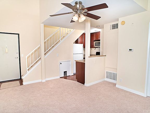 3rd image of 5525 Canoga Ave APT 314