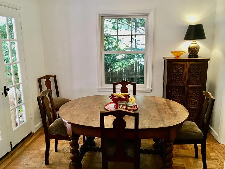 143 Spring Grove Ave — Photo 8