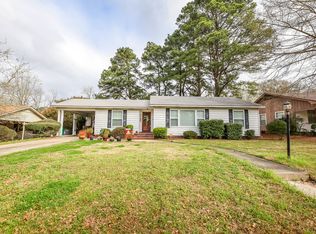 1402 W Oak St, El Dorado, AR 71730