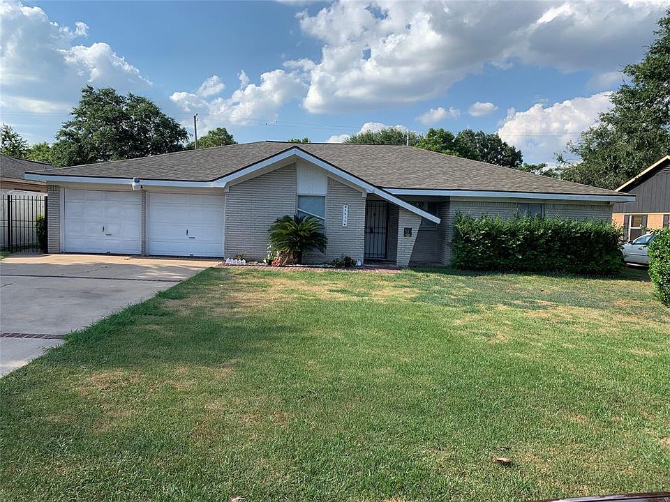 Welcome home to 5914 De Moss Drive. The two car garage and wide driveway are adequate for this spacious 2,259 sq. ft. house.