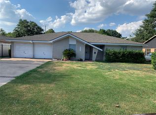 5914 De Moss Dr, Houston, TX 77081