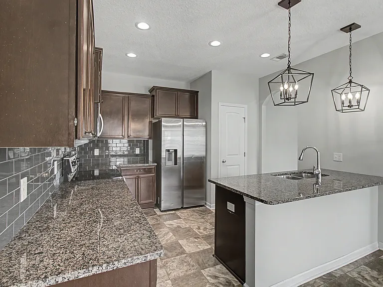 16 Cassels Ct — Photo 10