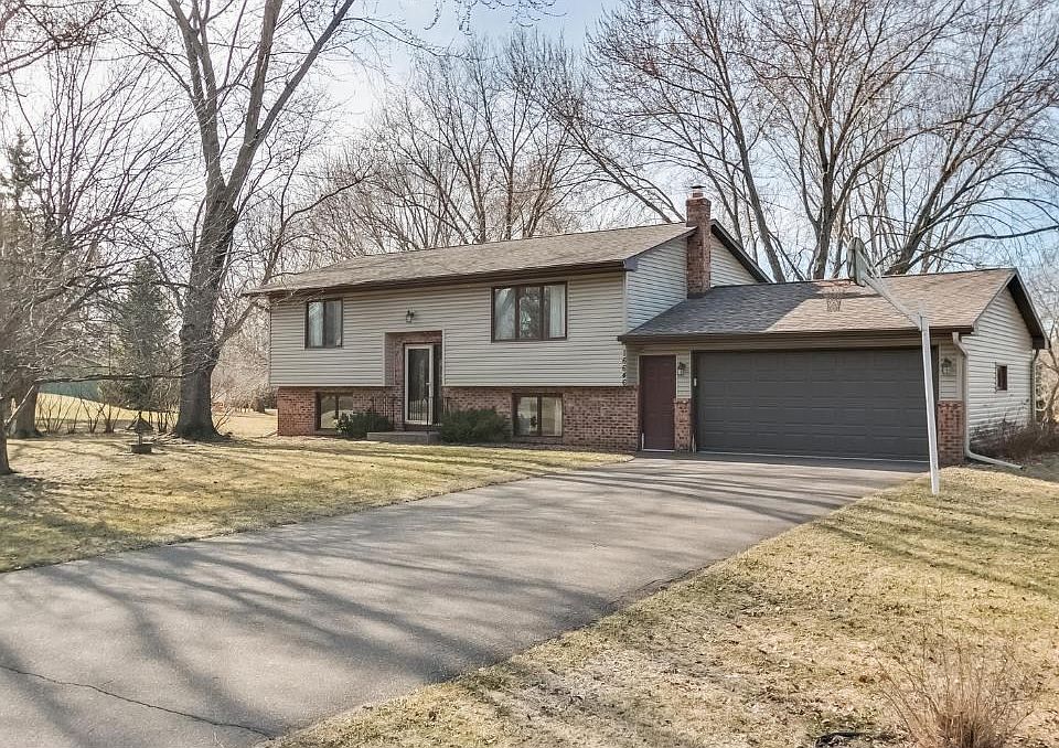 1st image of 16646 Mankato St NE