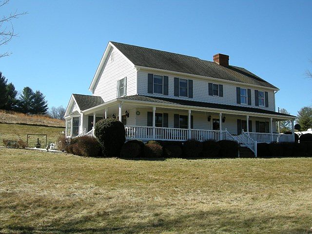 1st image of 221 Heritage Way