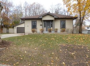 630 Congress St, Elgin, IL 60120